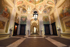 UNESCO Loft with Frescoed Entrance Genova